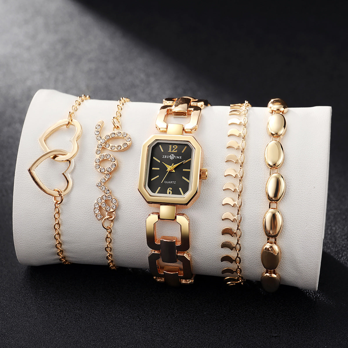 Square Women’s Watch with Heart Bracelet