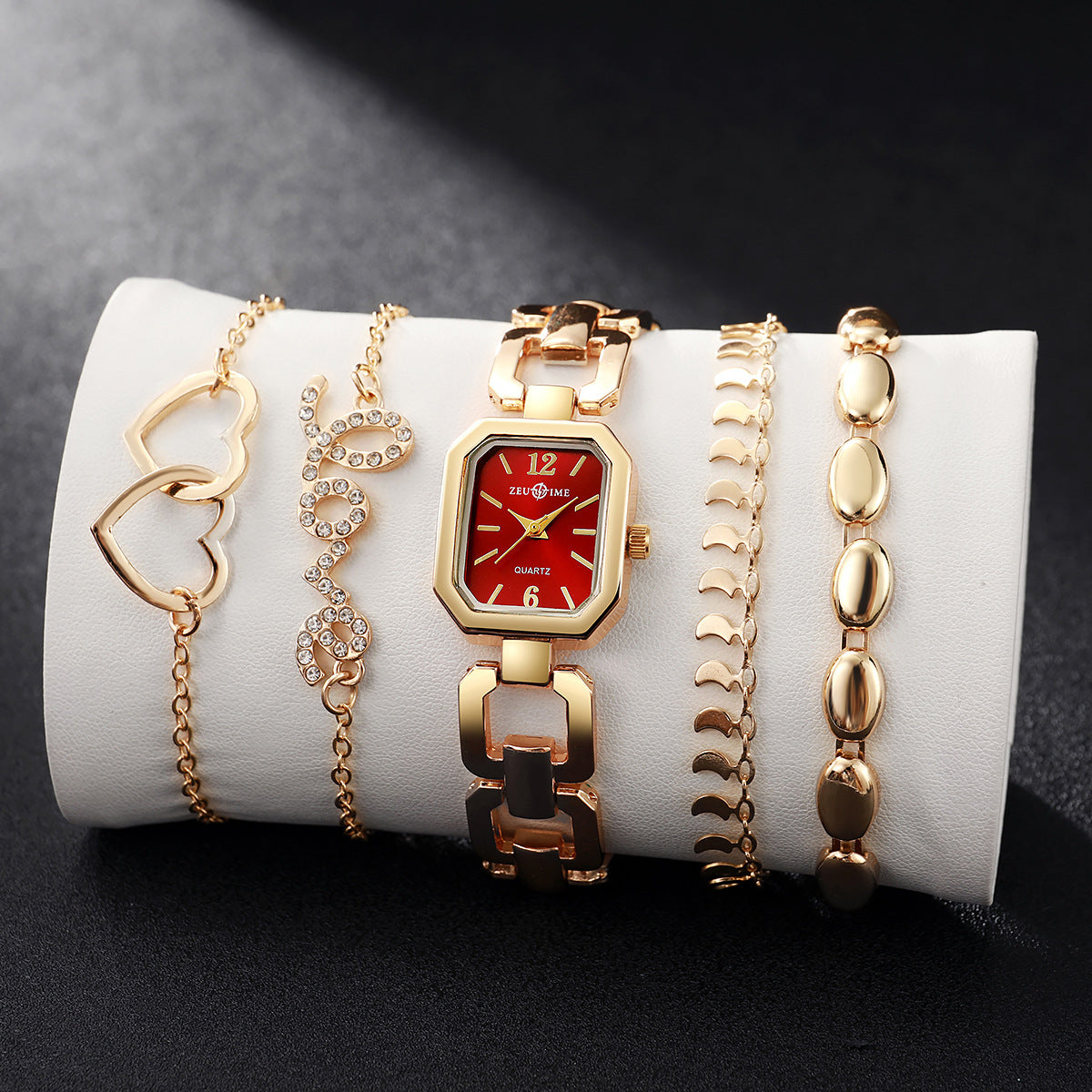 Square Women’s Watch with Heart Bracelet